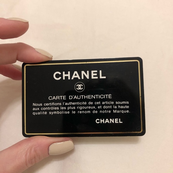 Authentic CHANEL CC Logo Patent Leather Perforated Large tote & Pouch 2Pc Set - Picture 17 of 17